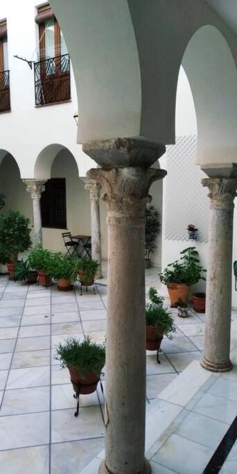 Disfruta De La Historica Cordoba Apartment Luaran gambar